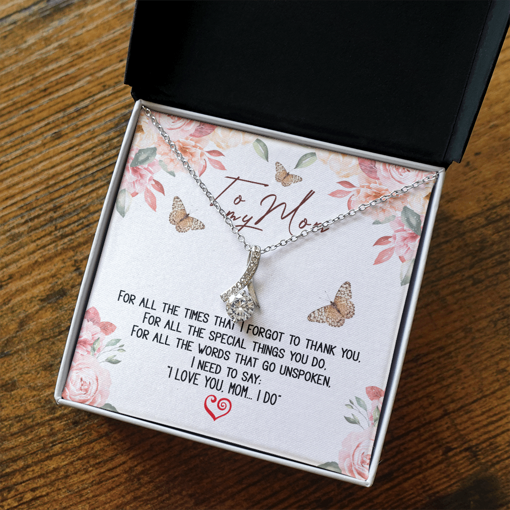 To My Mom - Alluring Beauty Pendant Necklace Gift Set